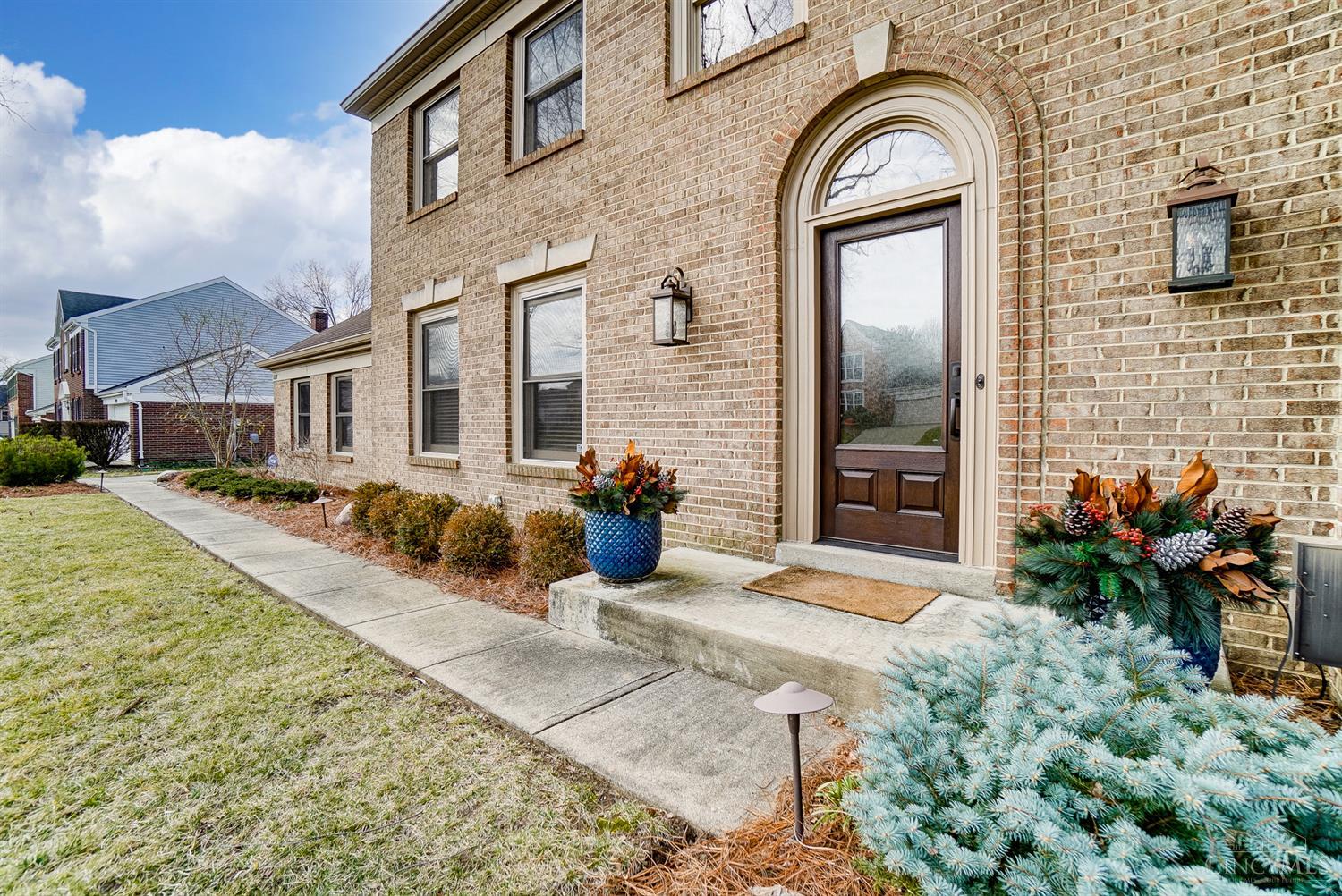2227 Corinthian Court