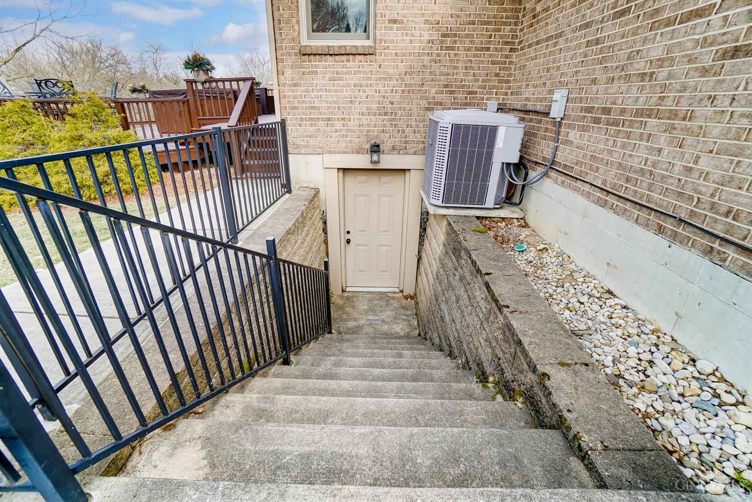 2227 Corinthian Court
