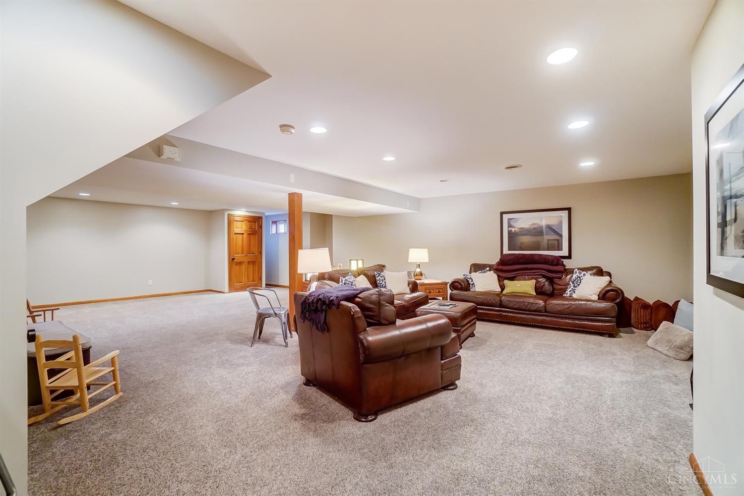 2227 Corinthian Court