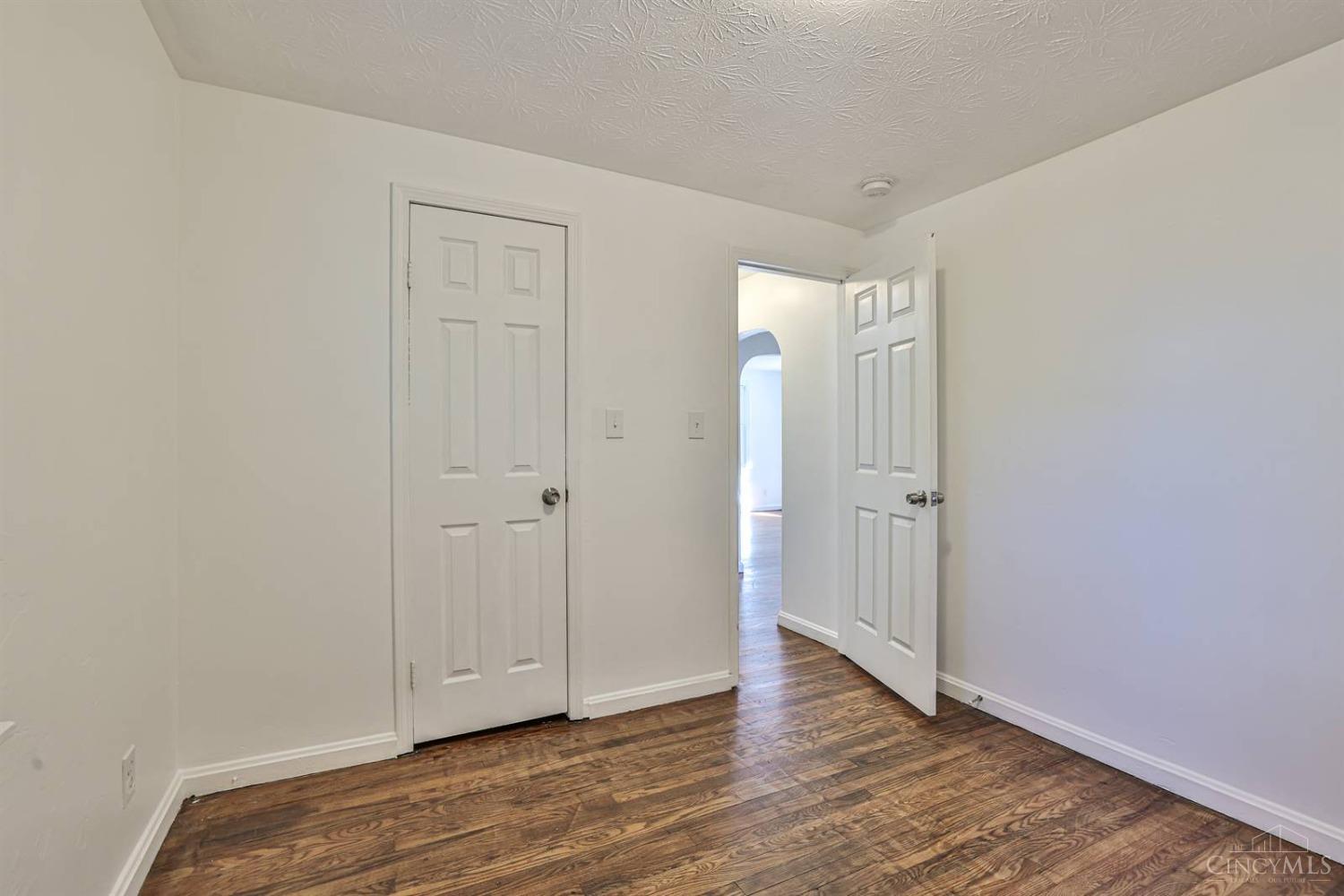 117 S Broadway Street