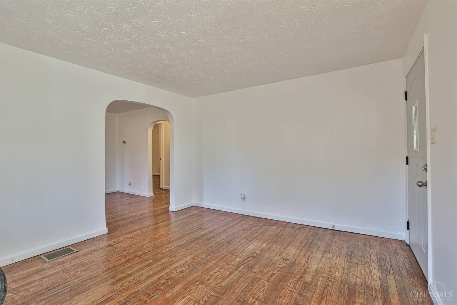 117 S Broadway Street