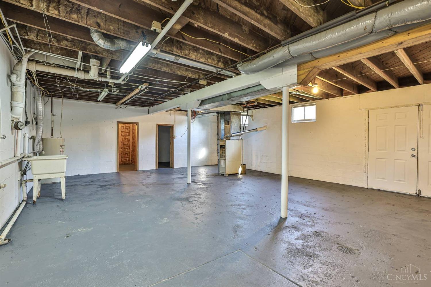 117 S Broadway Street