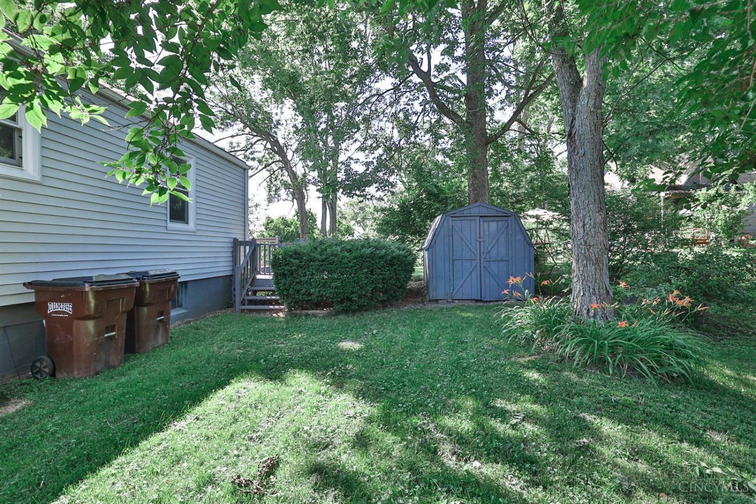 117 S Broadway Street