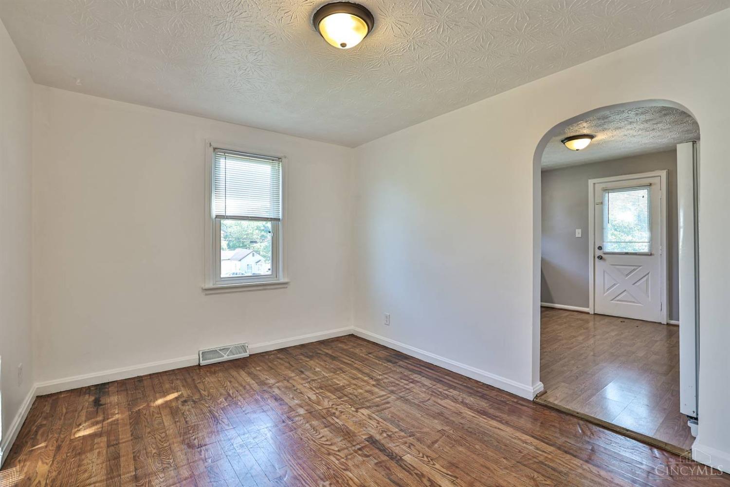 117 S Broadway Street