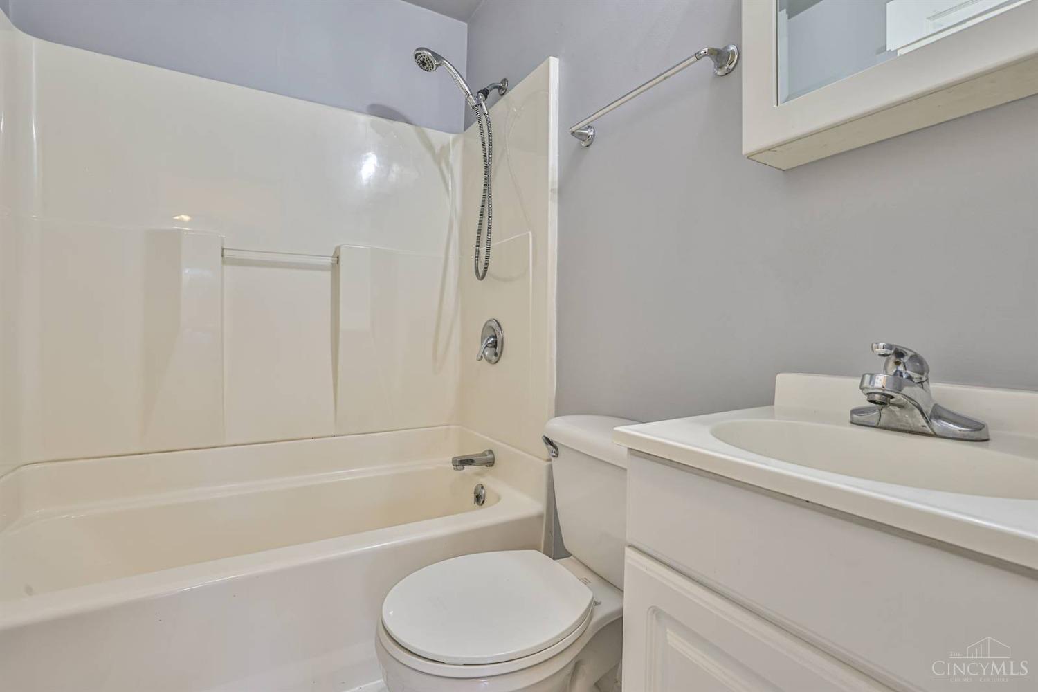 117 S Broadway Street