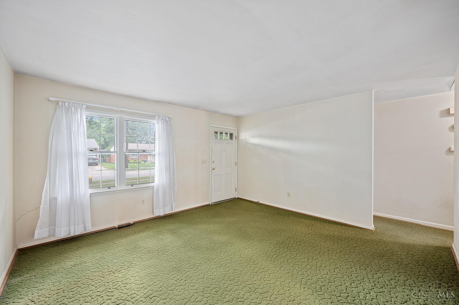 6276 Autumnleaf Lane