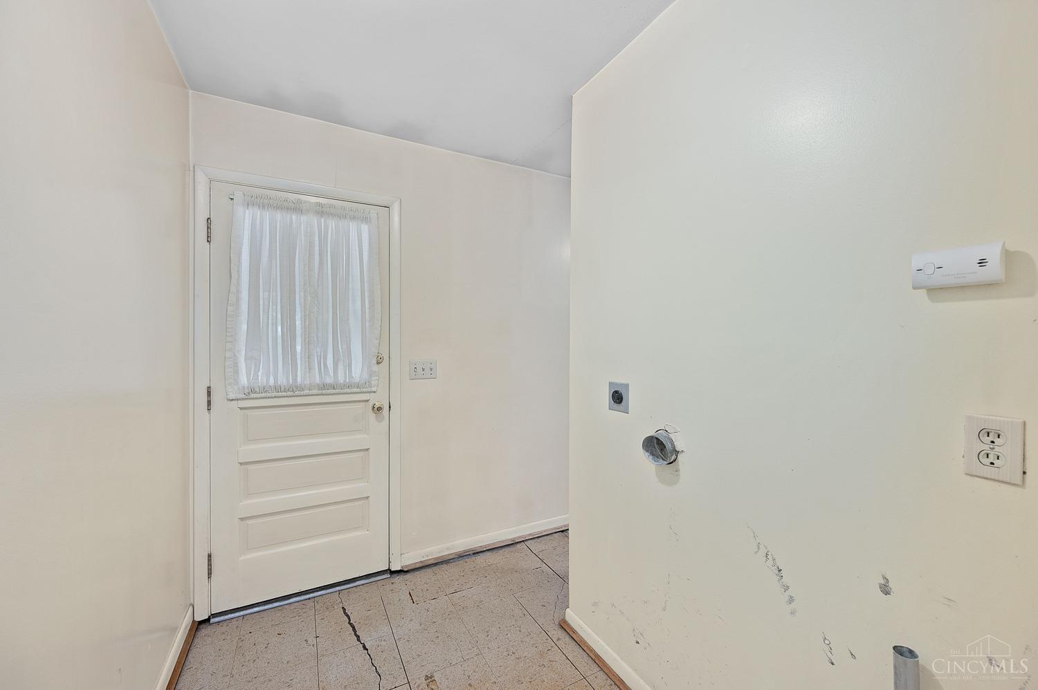 6276 Autumnleaf Lane