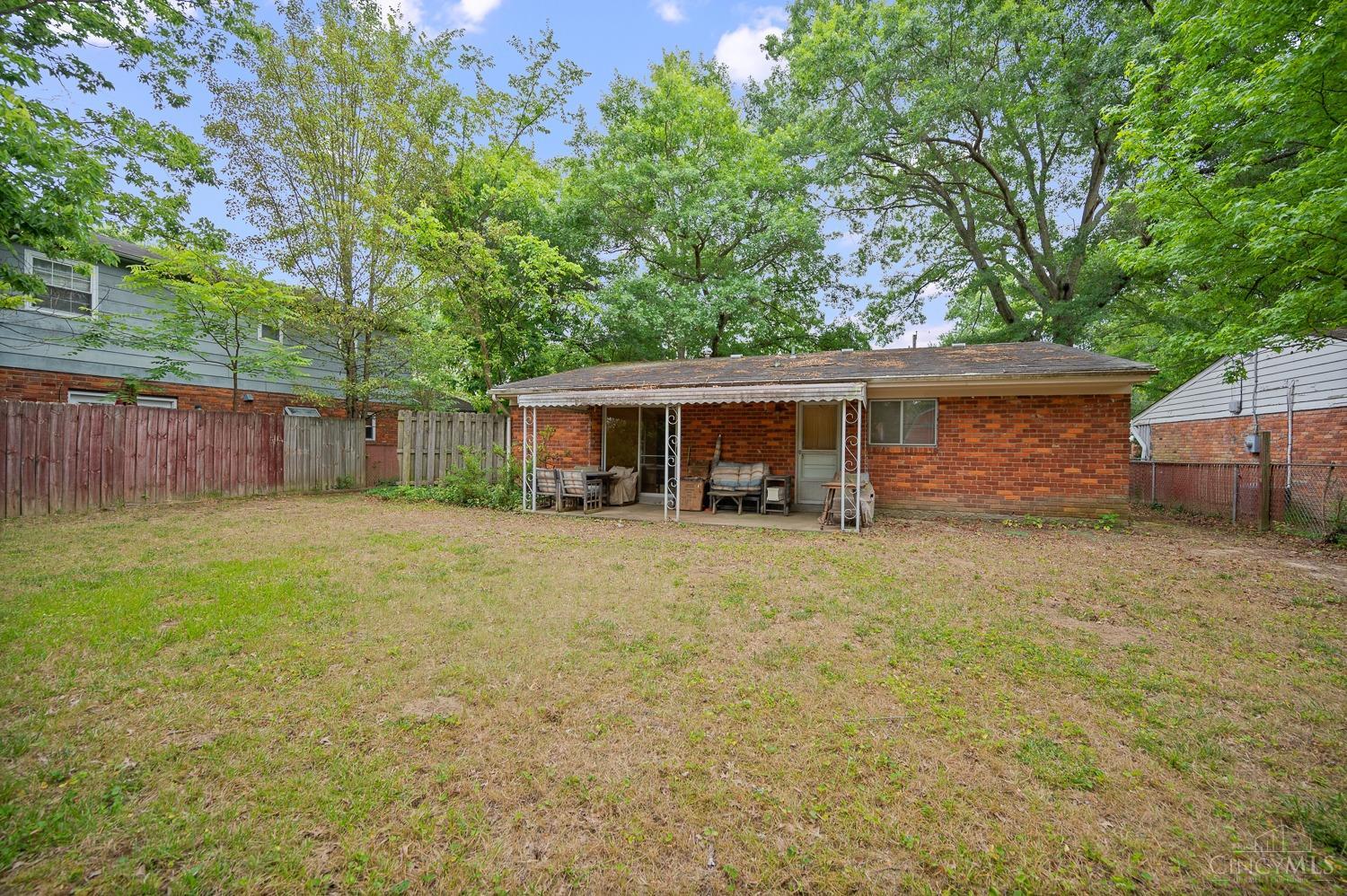 6276 Autumnleaf Lane