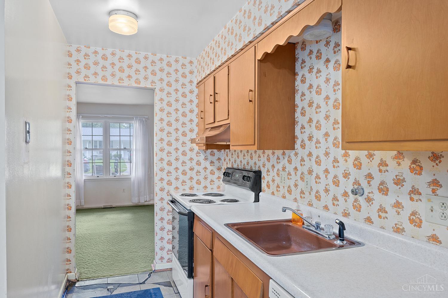 6276 Autumnleaf Lane