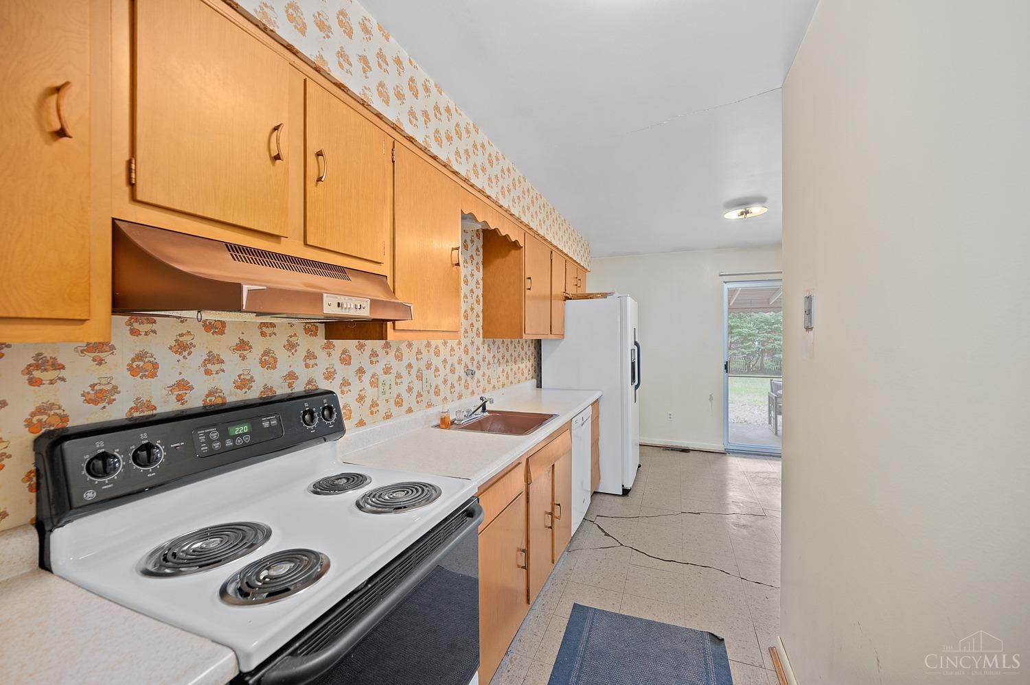 6276 Autumnleaf Lane