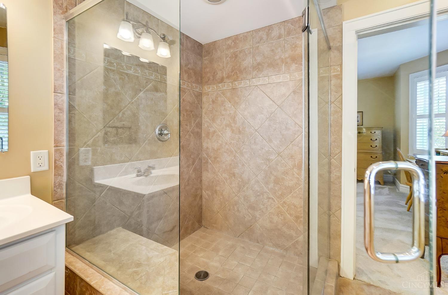 2324 Park Avenue 36