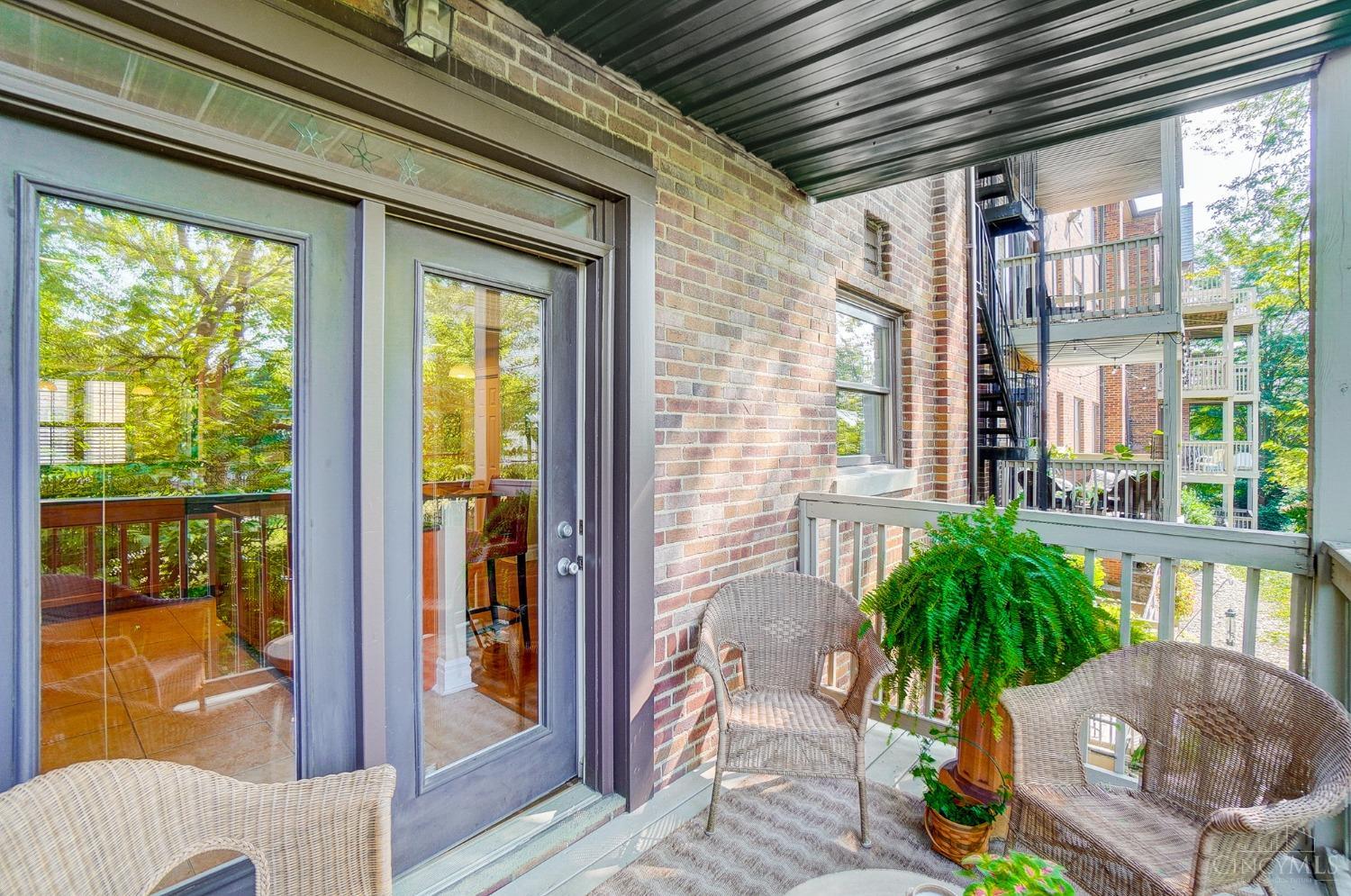 2324 Park Avenue 36
