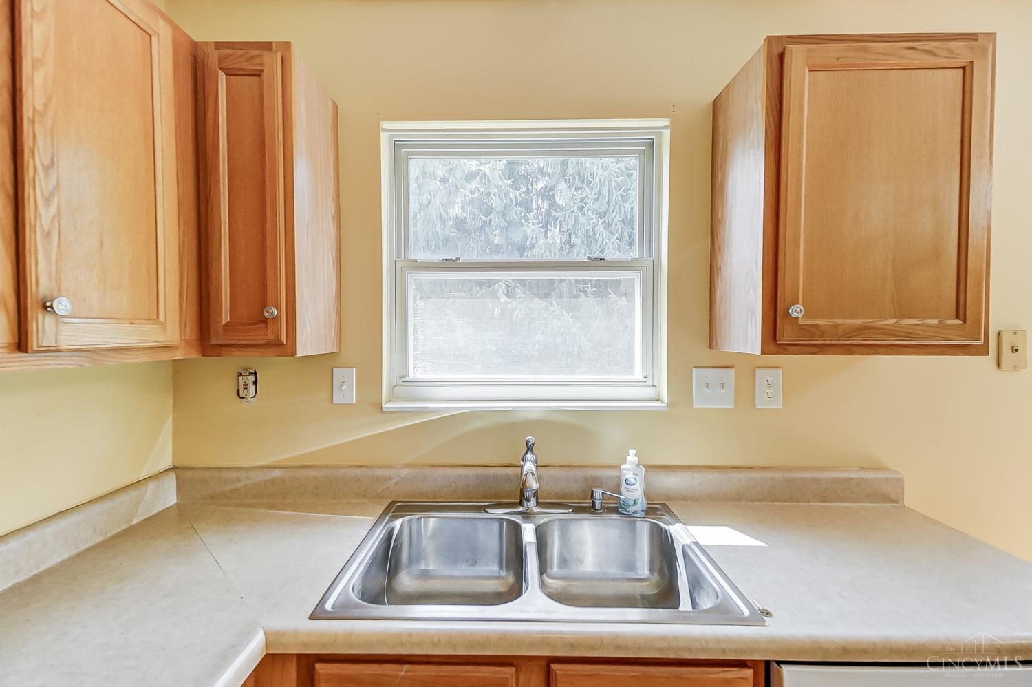 115 Hildebrant Drive