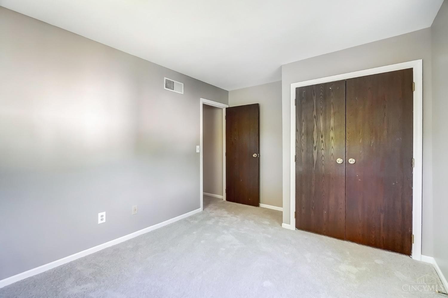 1927 Lady Ellen Drive