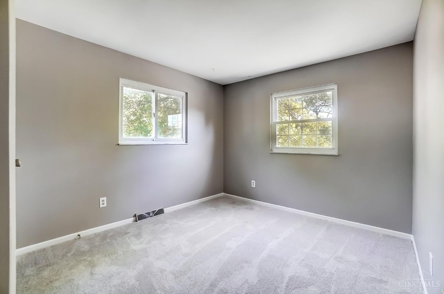 1927 Lady Ellen Drive