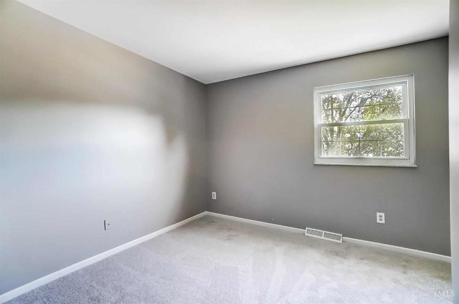 1927 Lady Ellen Drive