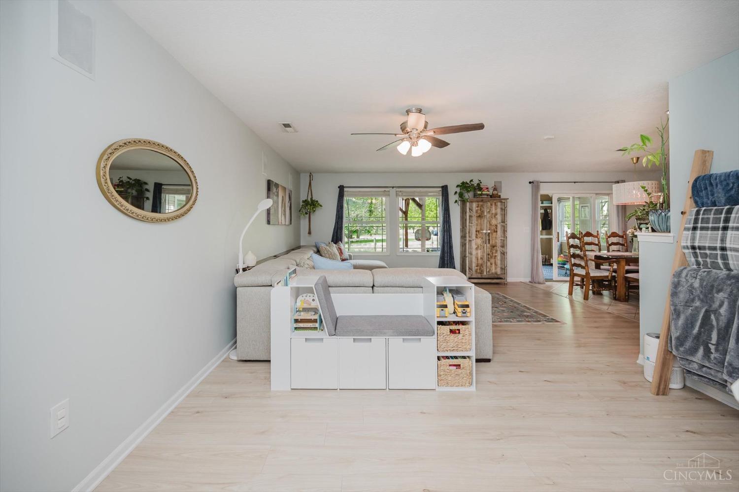 7807 Hyatts Lane
