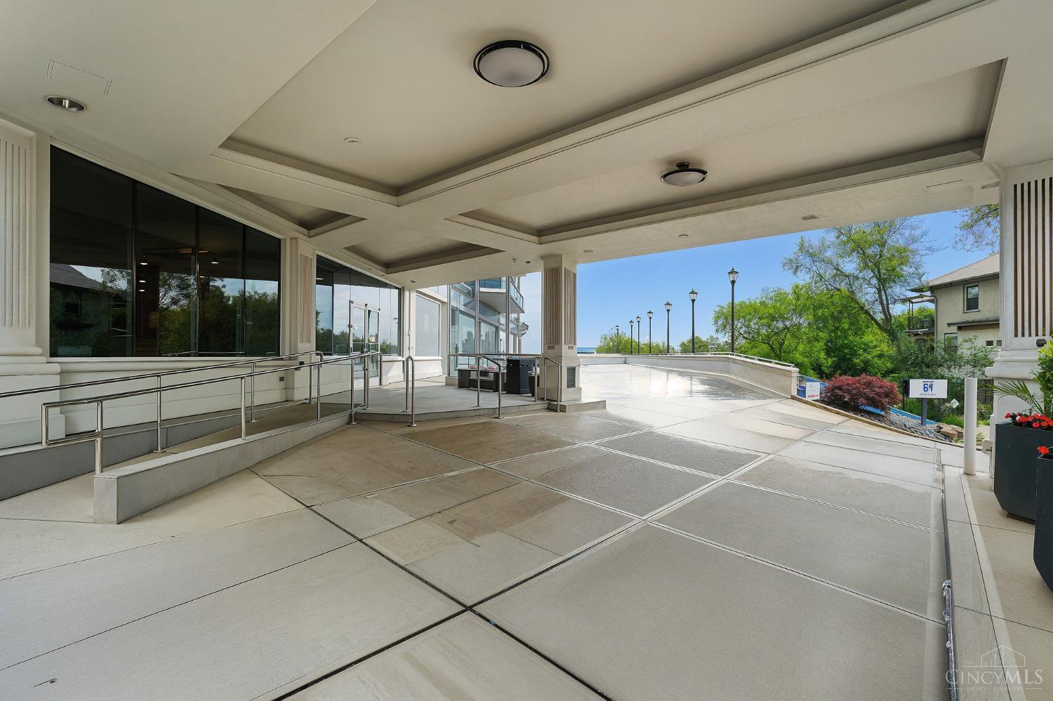 2200 Victory Parkway 1601