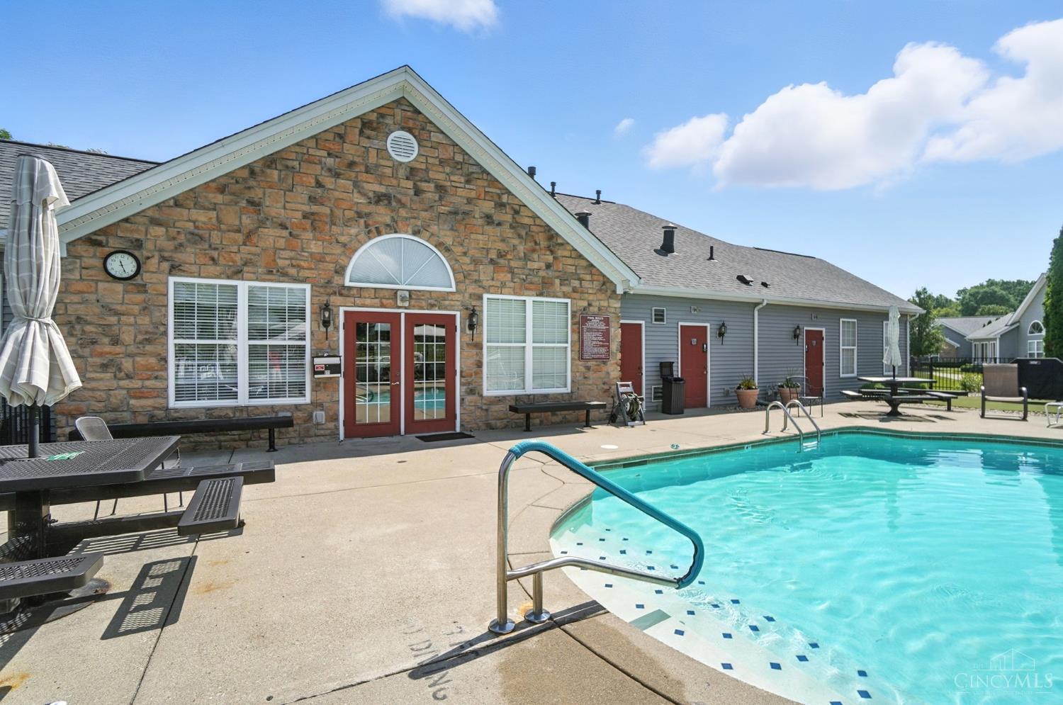 1300 Muirfield Drive