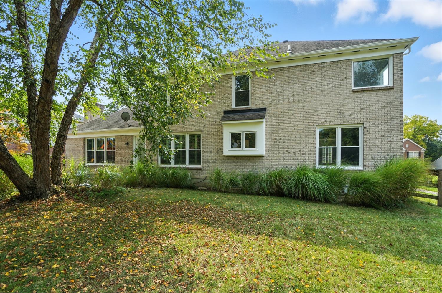 604 Legend Hills