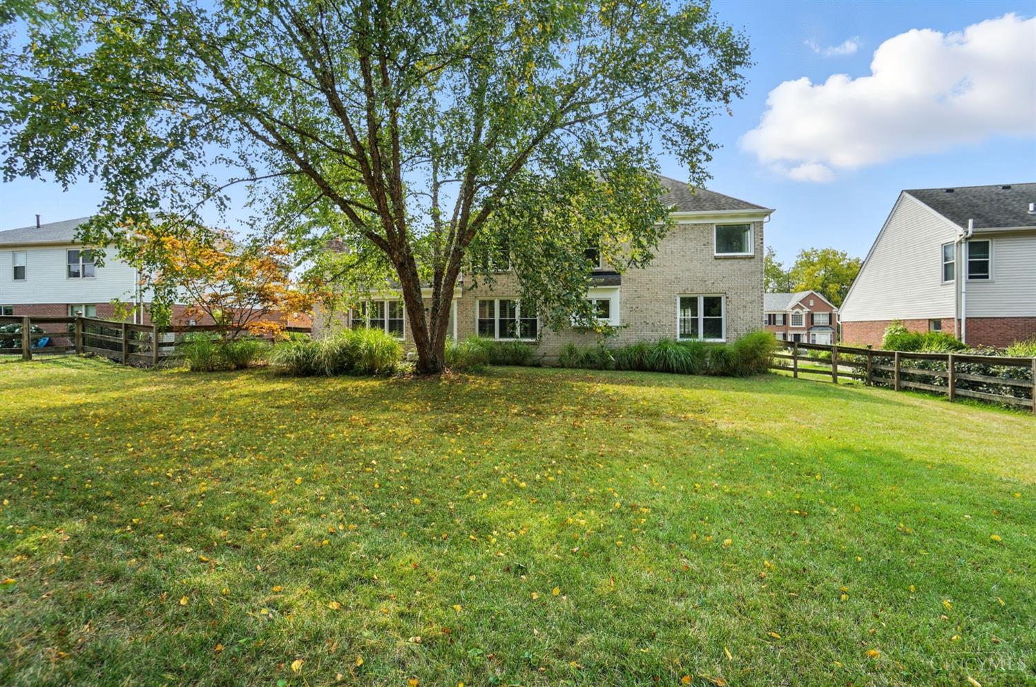 604 Legend Hills