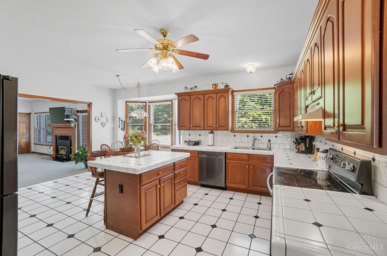 4843 Benton Road