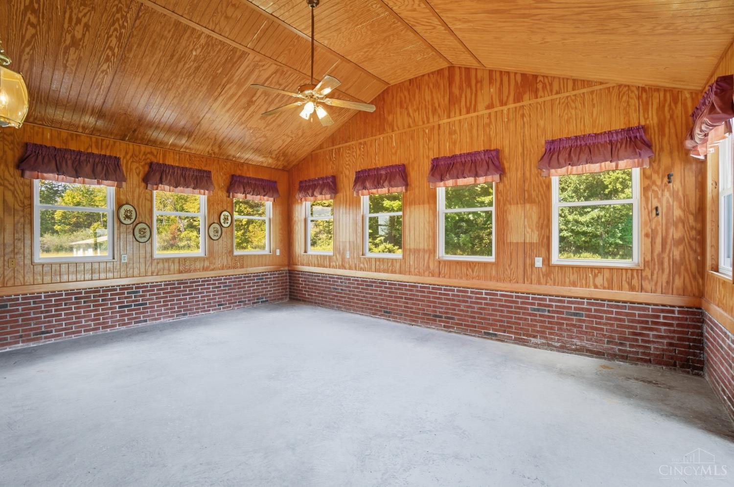 4843 Benton Road