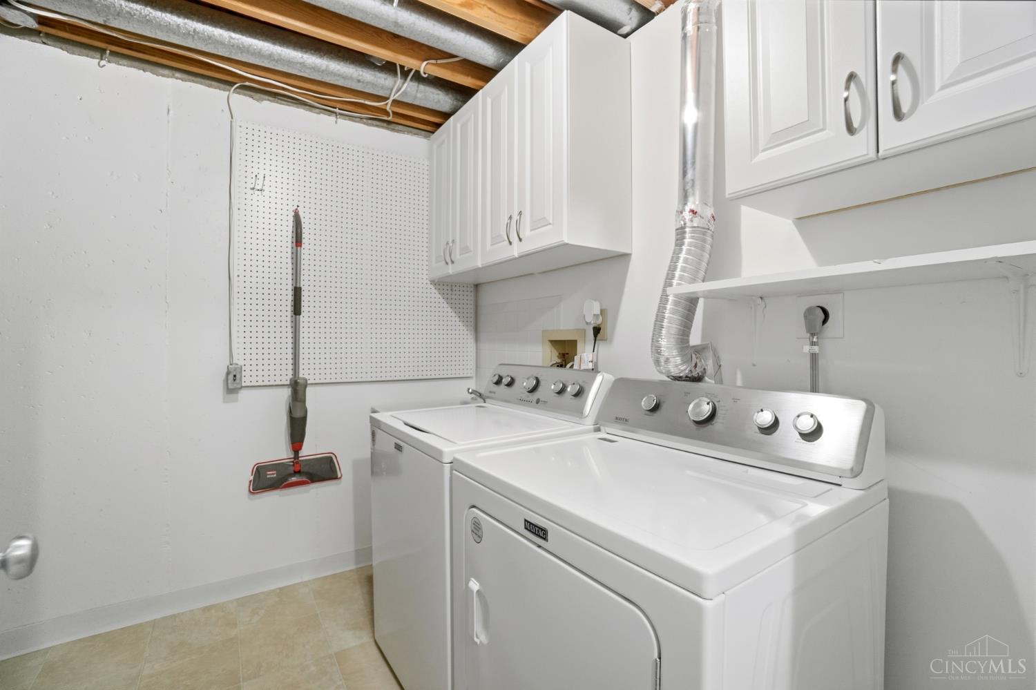 3681 Parfore Court 9