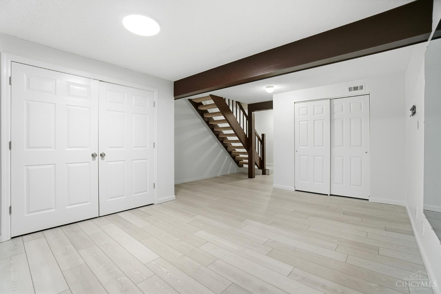 3681 Parfore Court 9