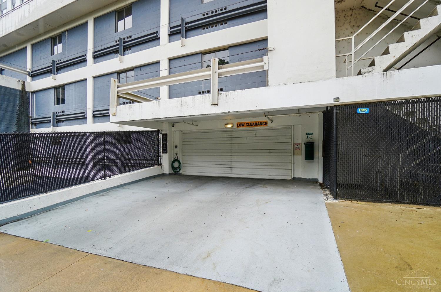 2200 Victory Parkway 1601