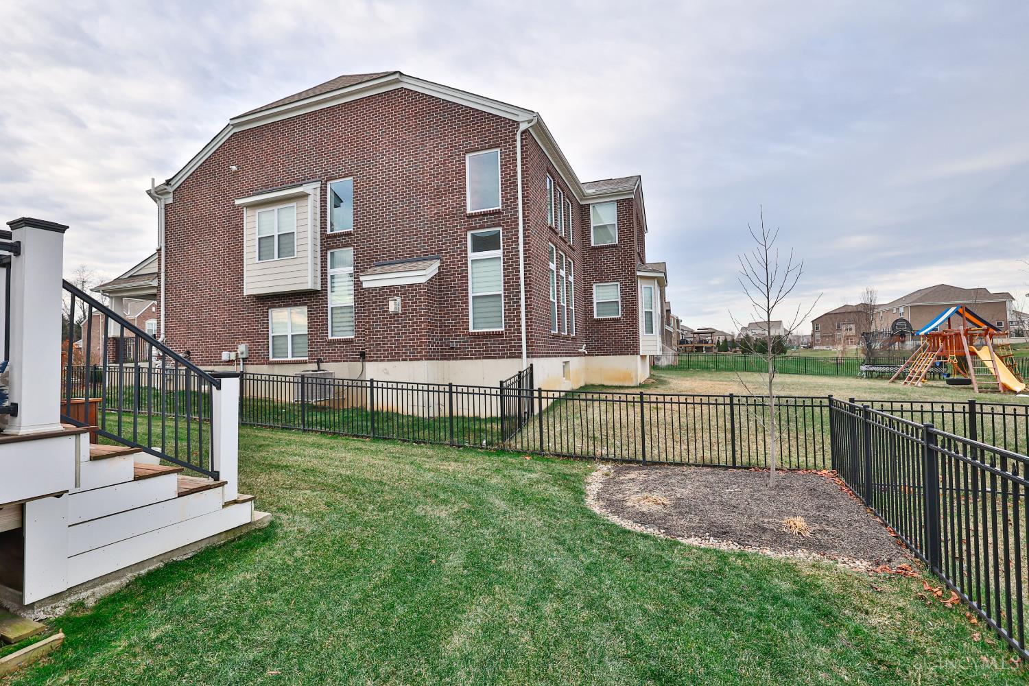 3564 Hudson Hills Lane