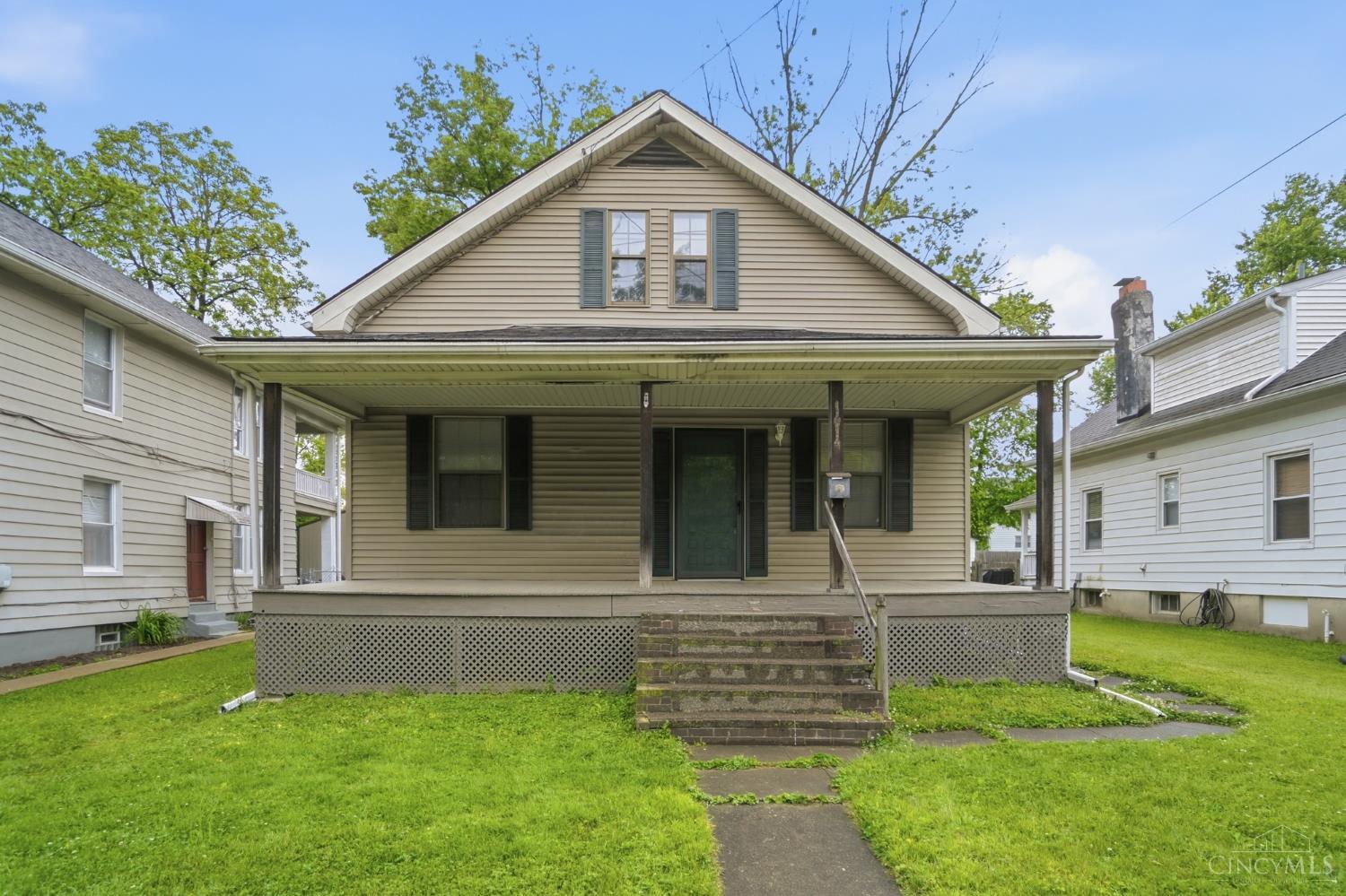 1414 Beacon