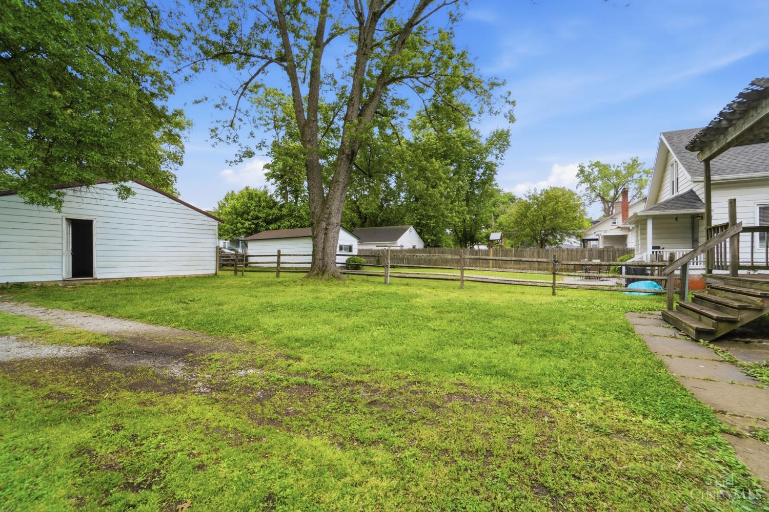 1414 Beacon