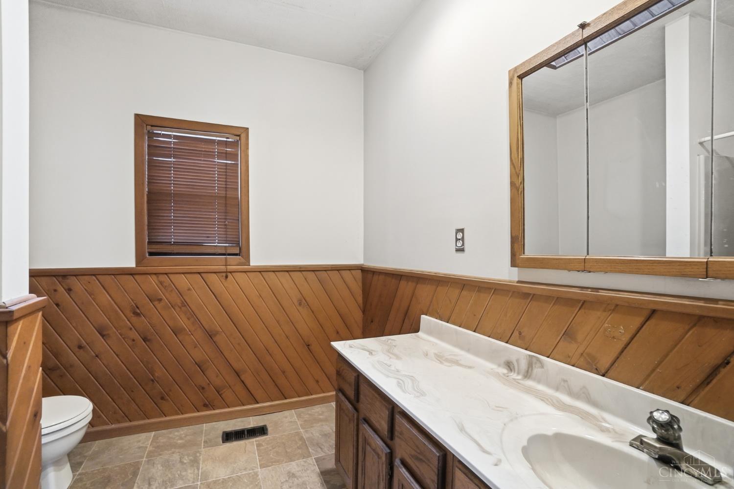 1414 Beacon