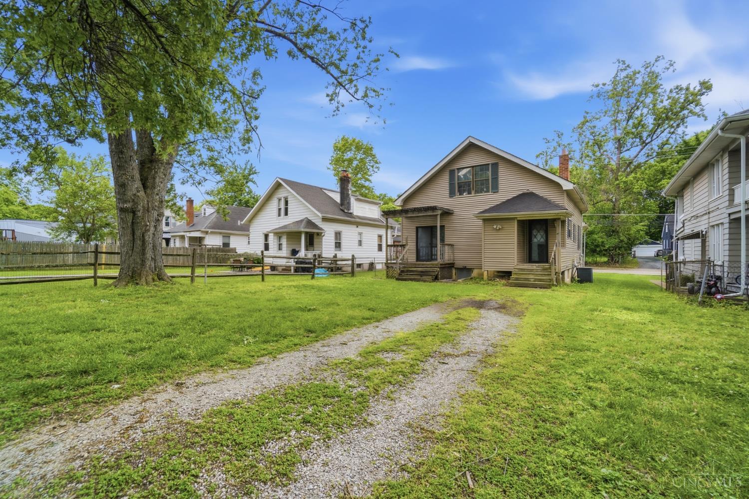 1414 Beacon