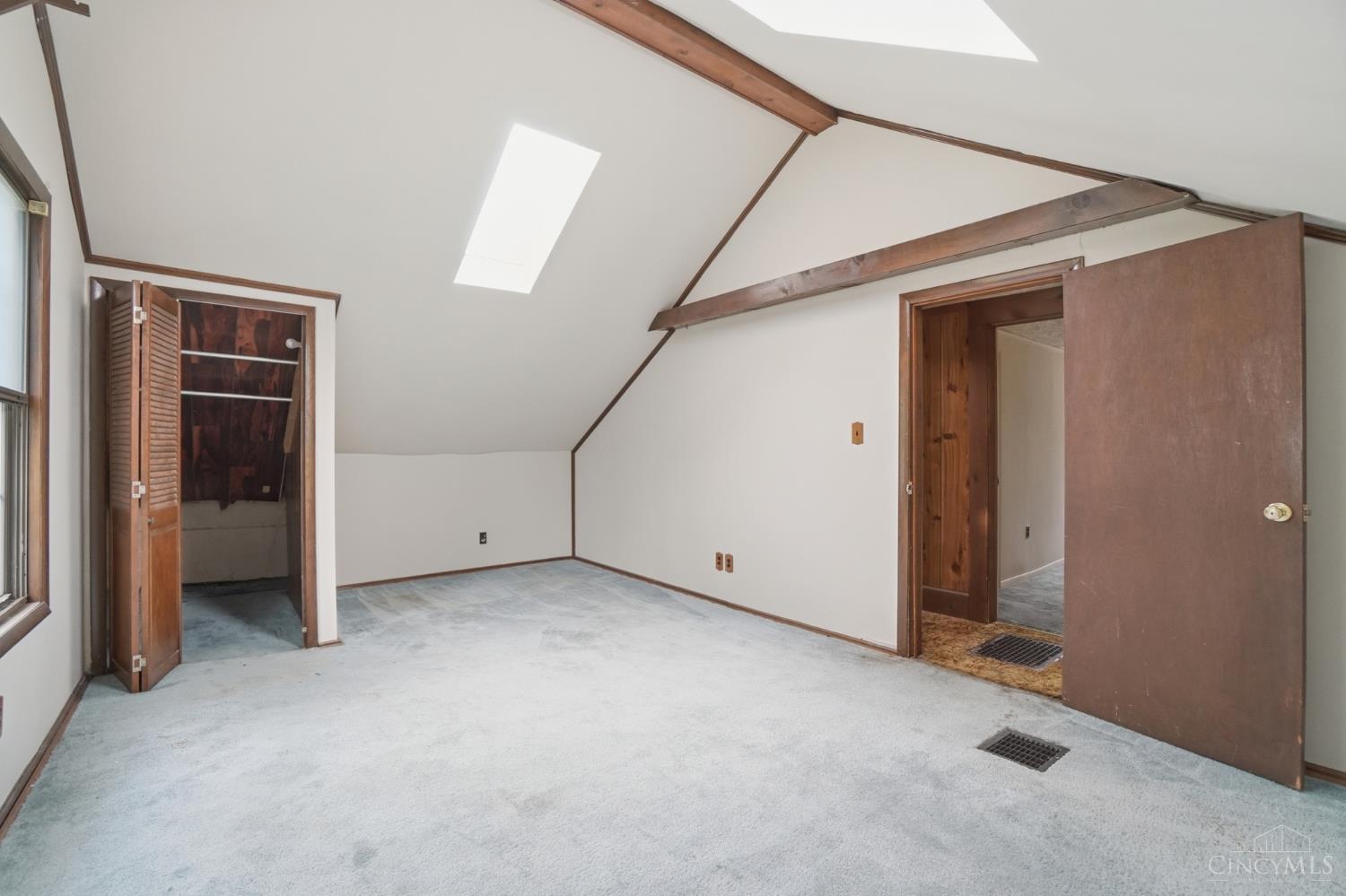 1414 Beacon