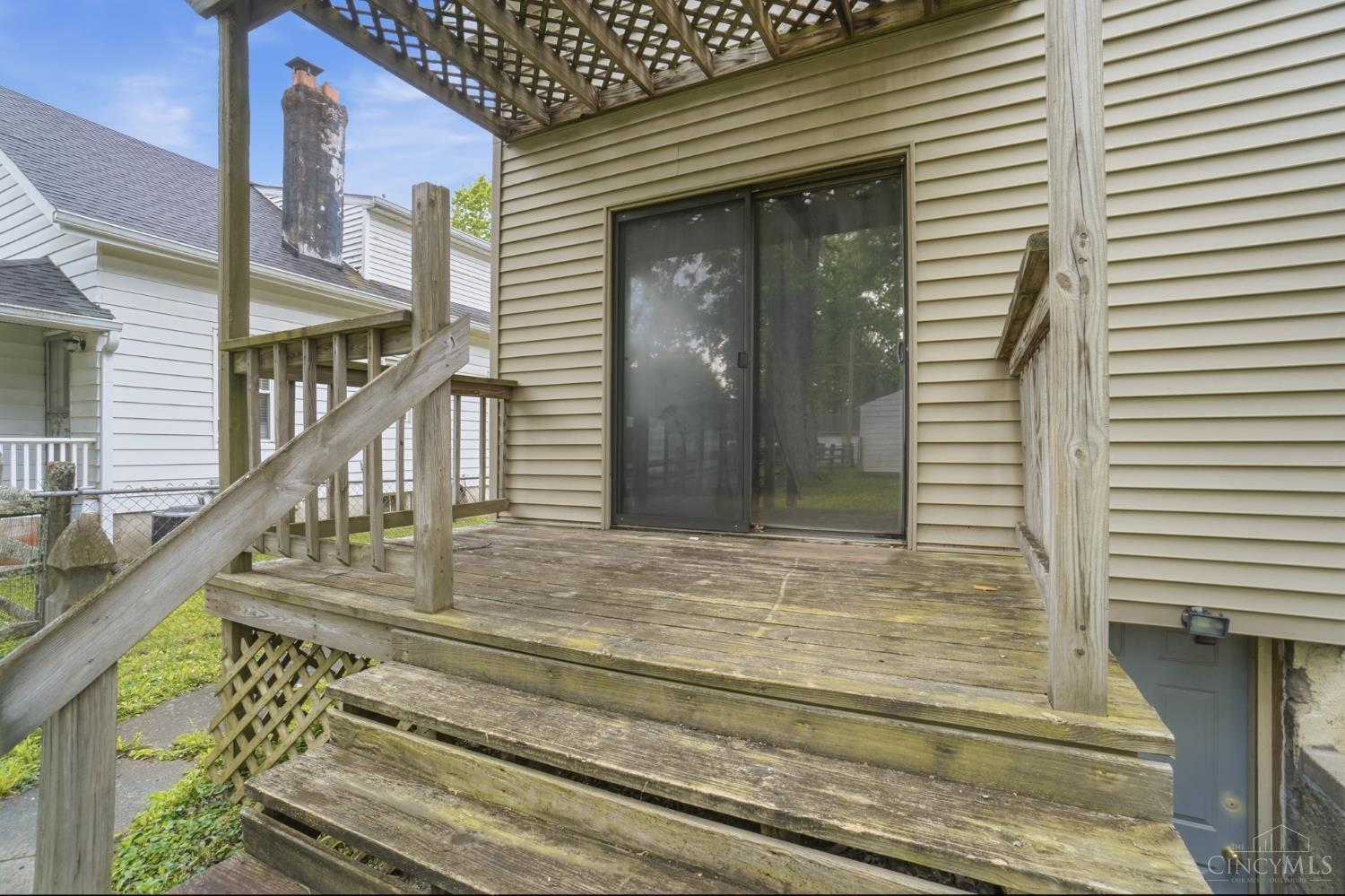 1414 Beacon