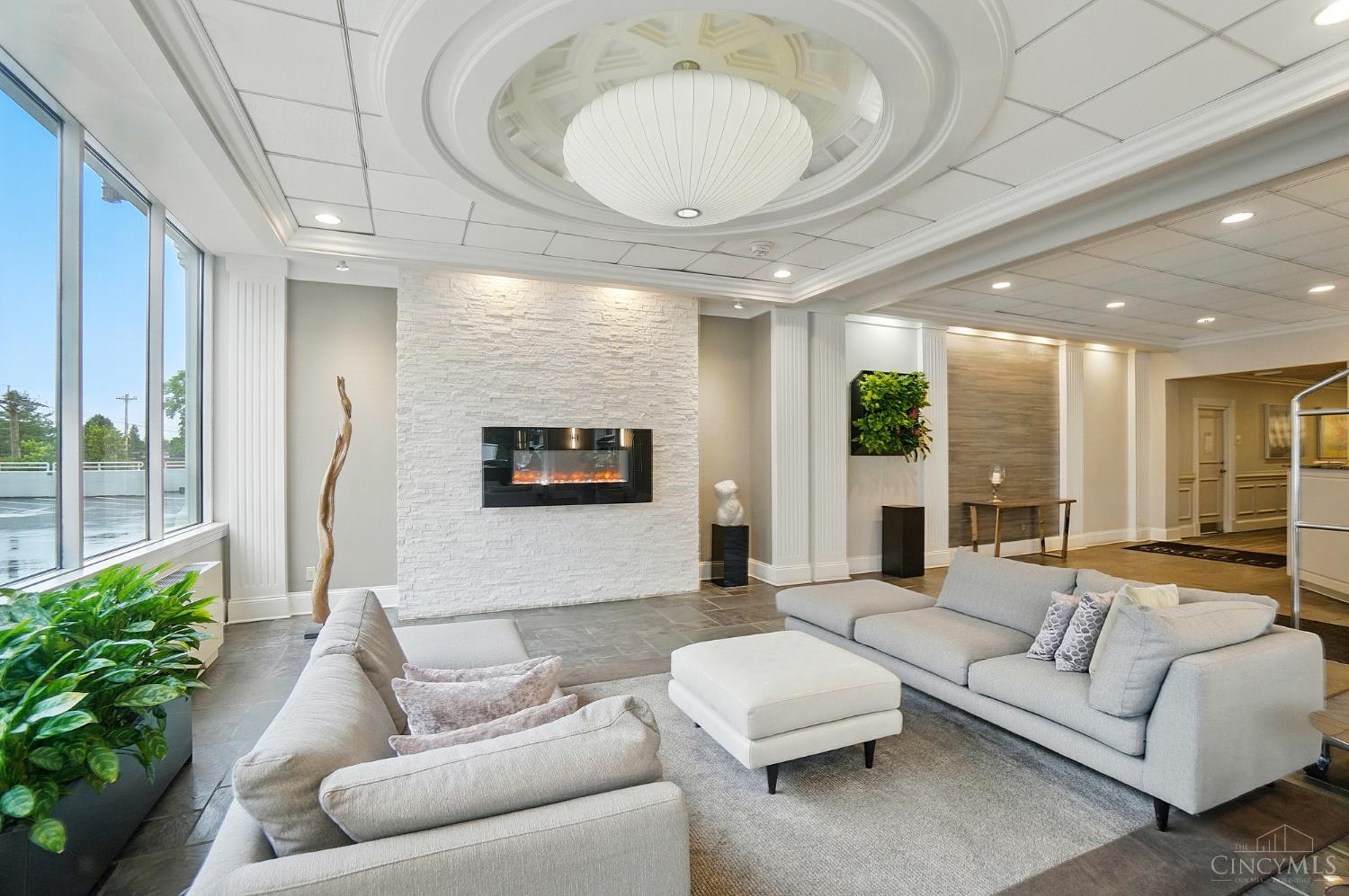 2200 Victory Parkway Unit: 1601