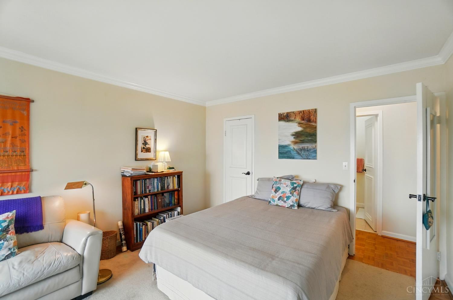 2200 Victory Parkway Unit: 1601