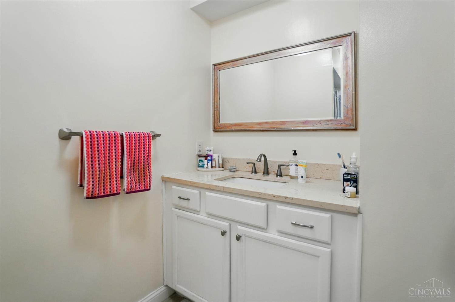 2200 Victory Parkway Unit: 1601