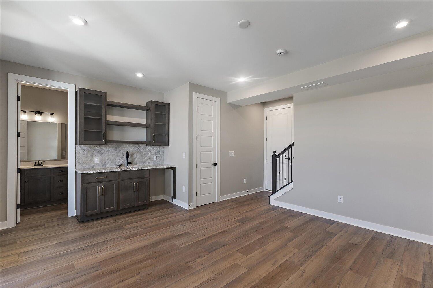 264 Ascent Lane, 12-505