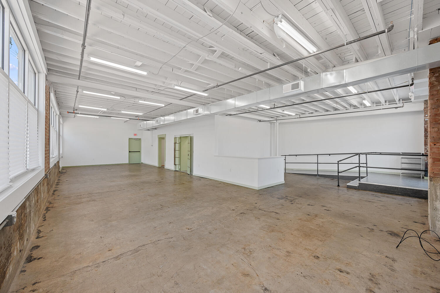 315 E 15th Street, B