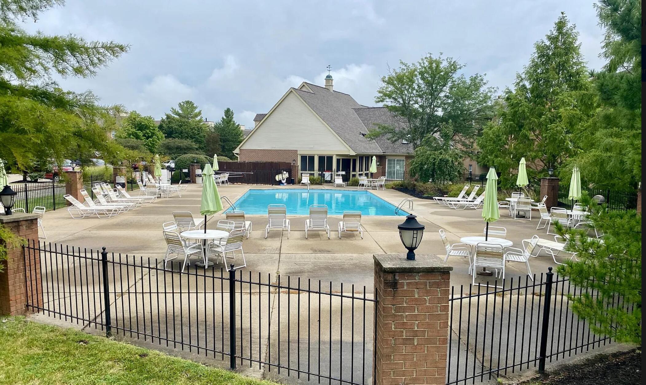 3 Highland Meadows Drive, 10