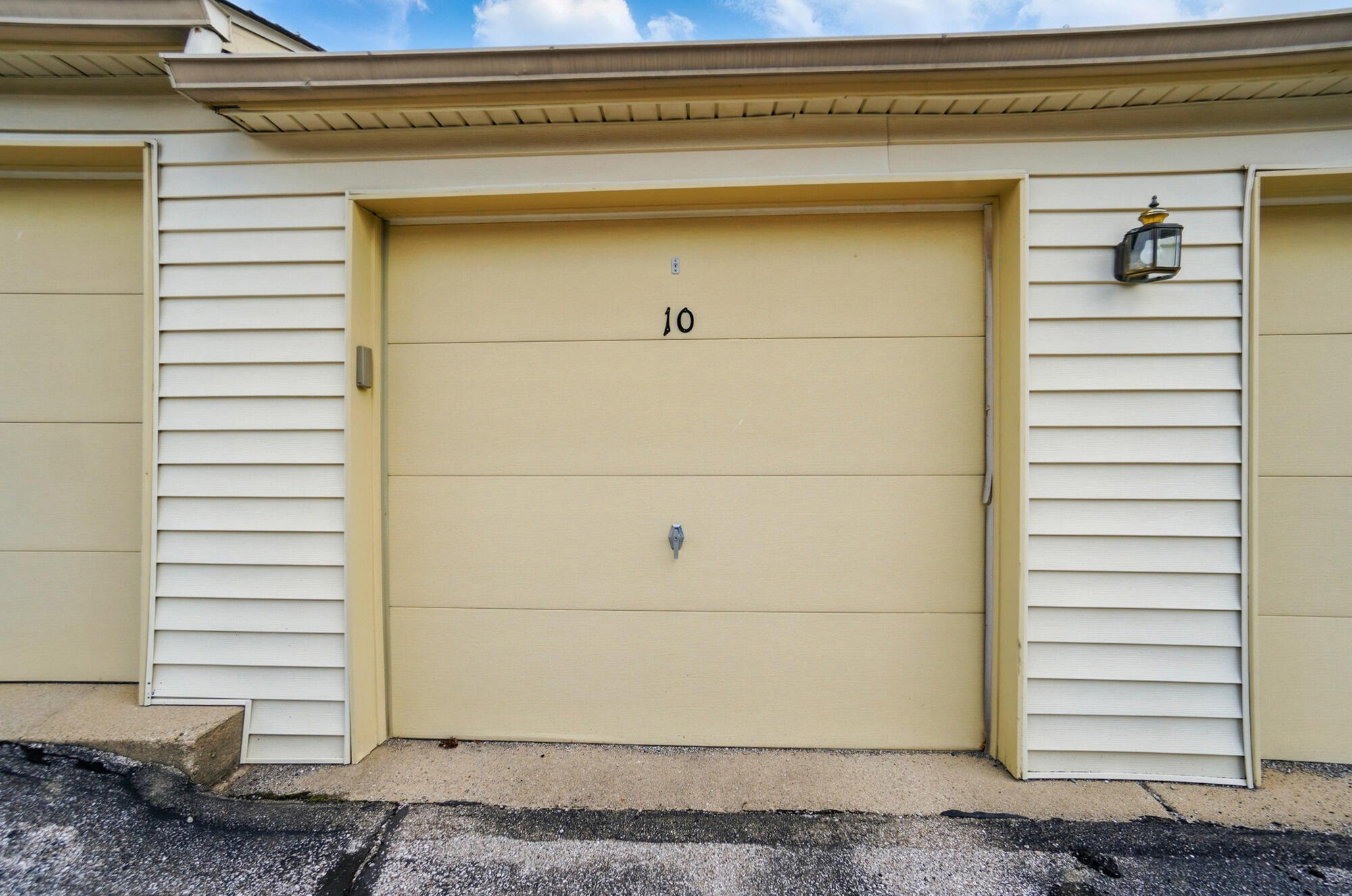 3 Highland Meadows Drive, 10