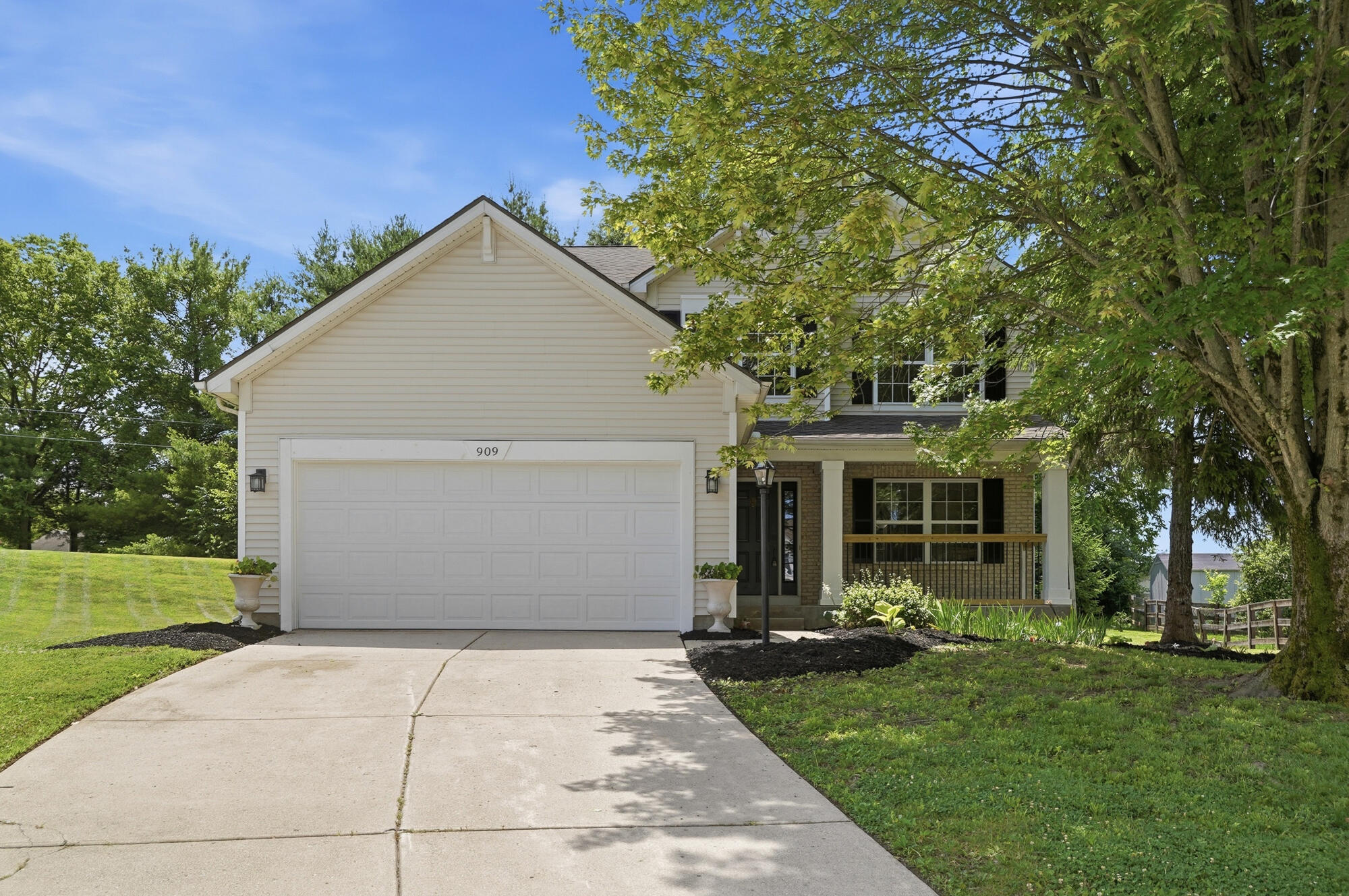 909 Surfridge Drive