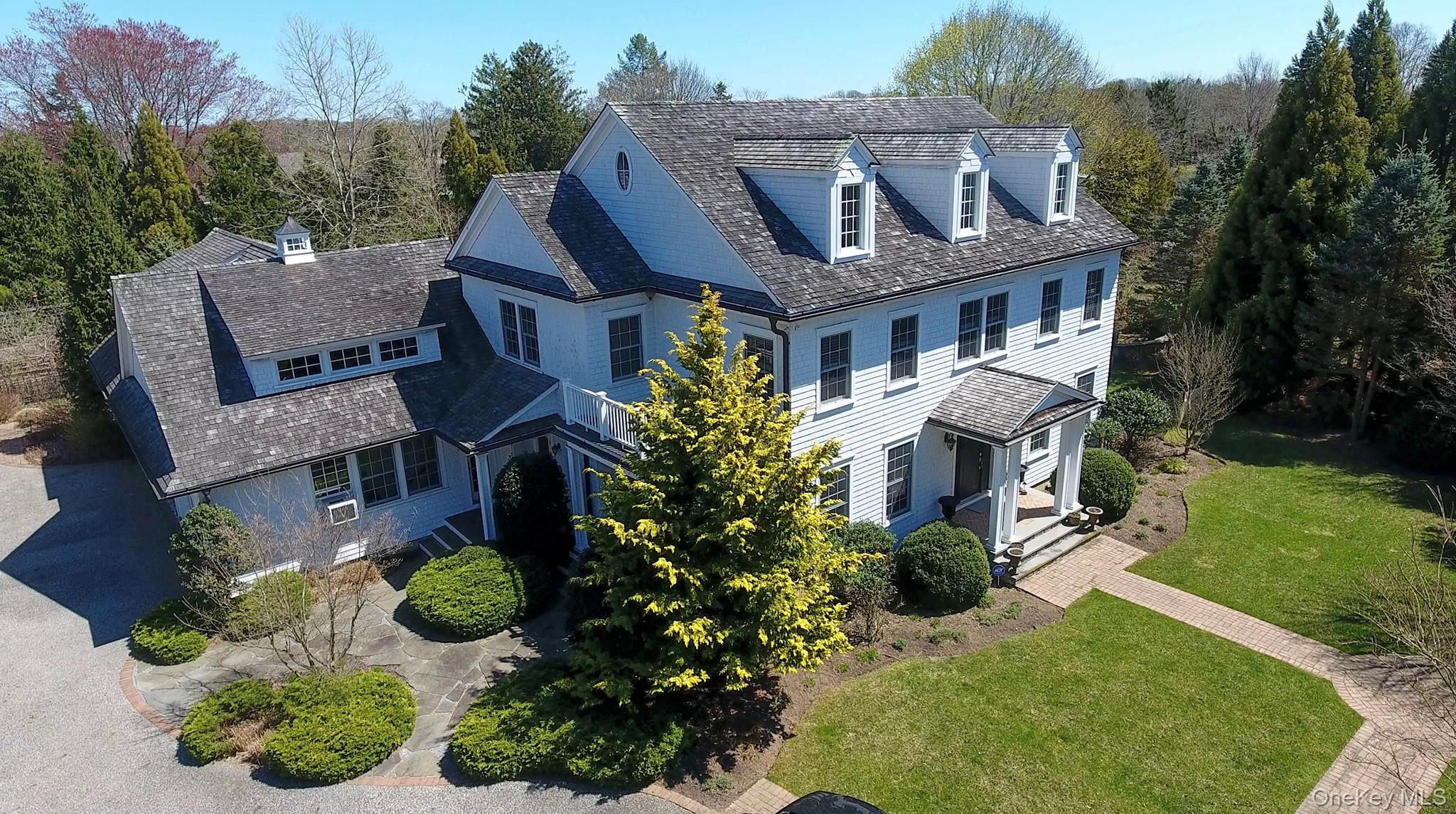 31 Paquatuck Avenue