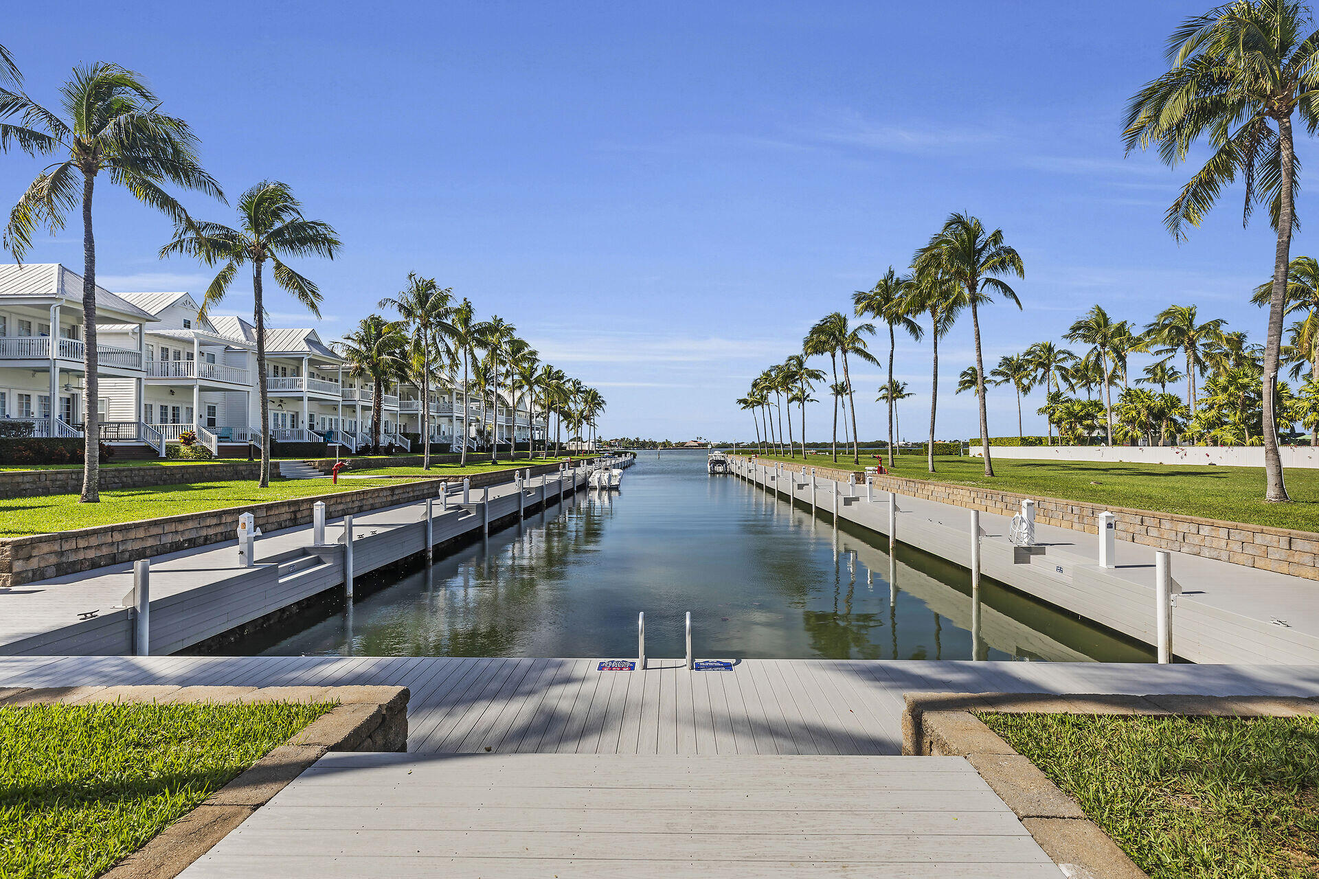 11600 1St Avenue Gulf Unit: 25