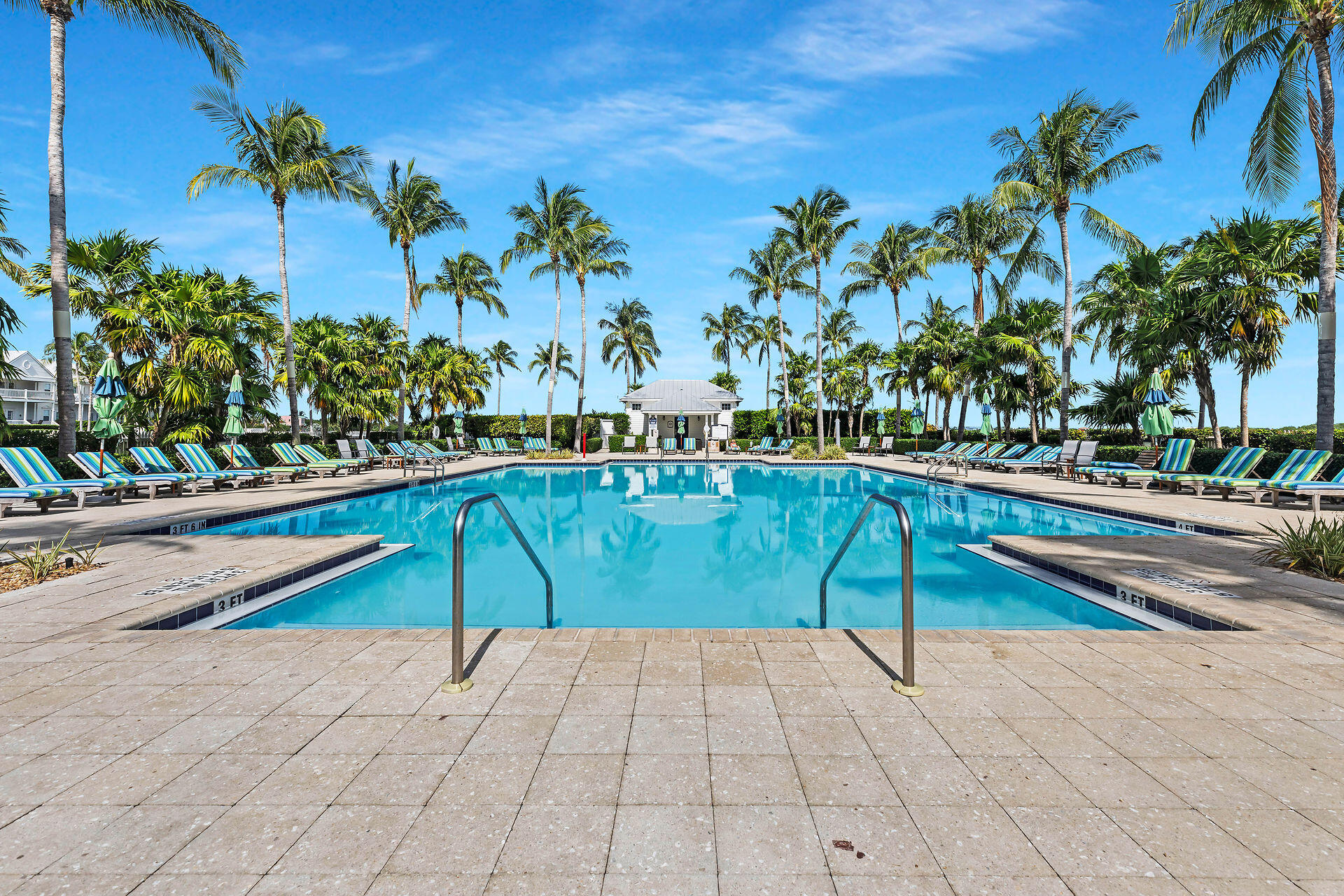 11600 1St Avenue Gulf Unit: 25