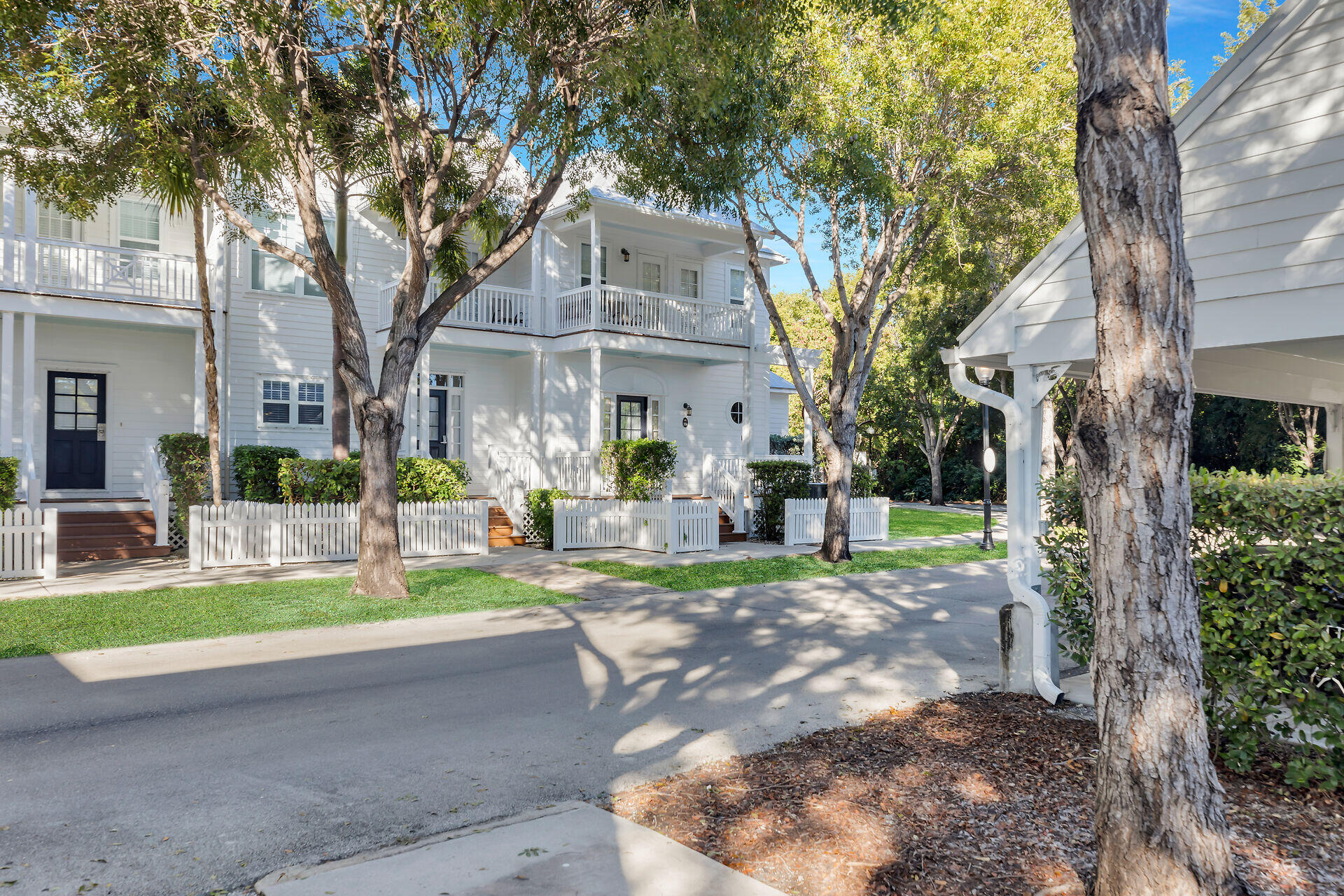 11600 1St Avenue Gulf Unit: 25