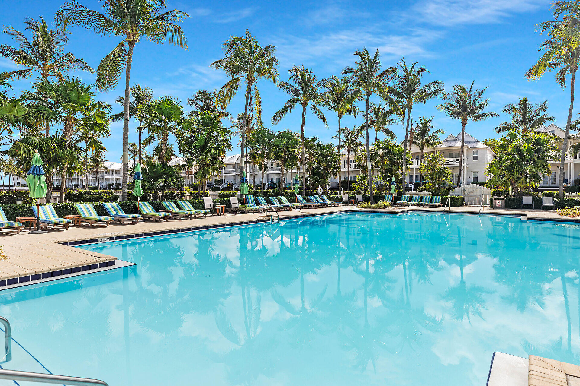 11600 1St Avenue Gulf Unit: 25